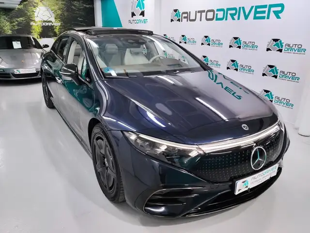 Mercedes-Benz EQS