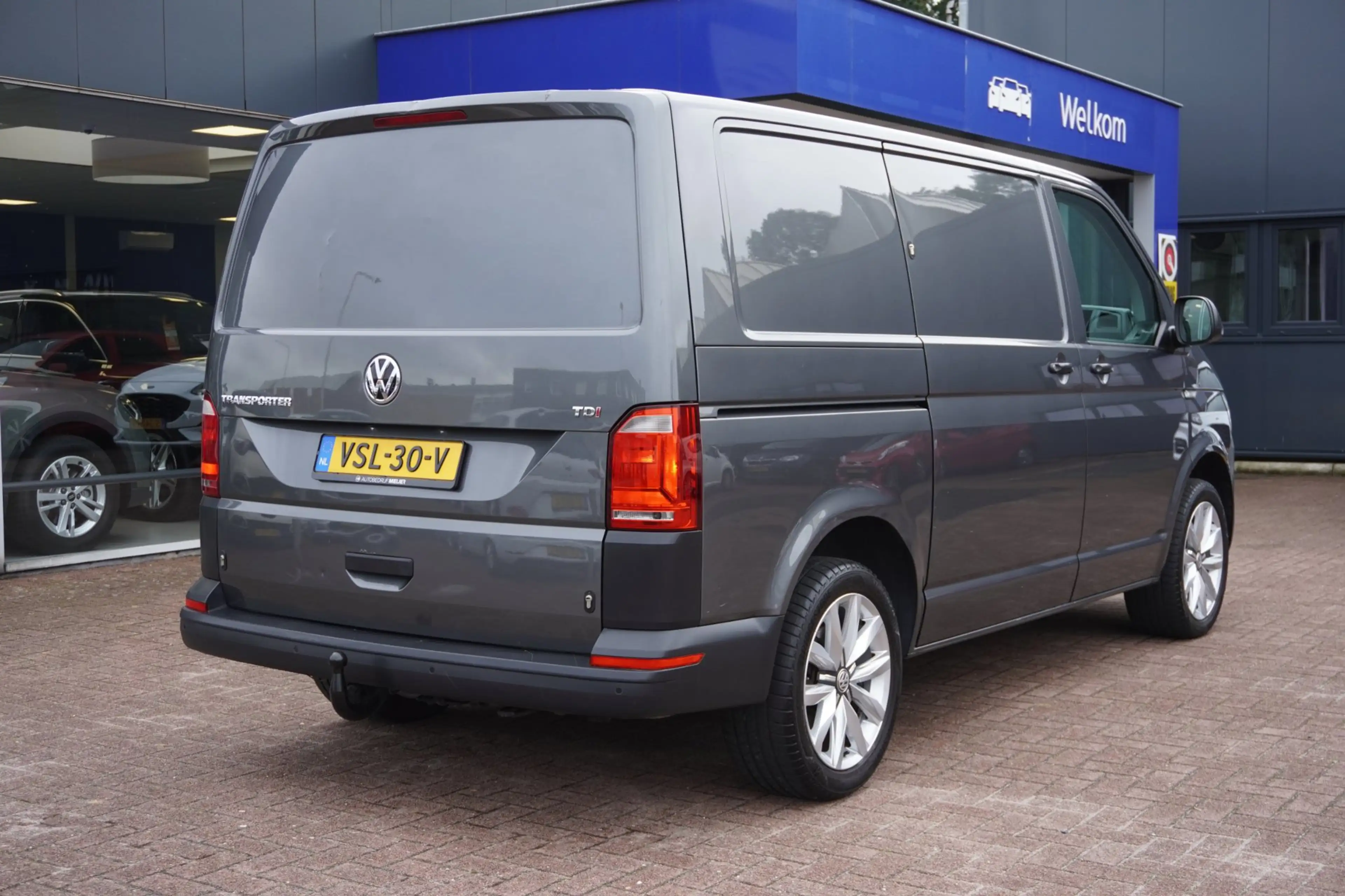Volkswagen Transporter 2.0 TDI L1H2 Highline | 3 zitter | Carplay | LM ve — photo 8