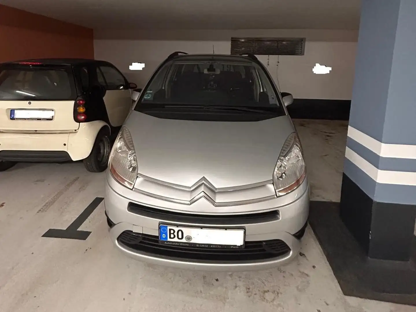 Citroen C4 Picasso Grand 1.6 Liter, 7-Sitzer, Automatik Grau - 1