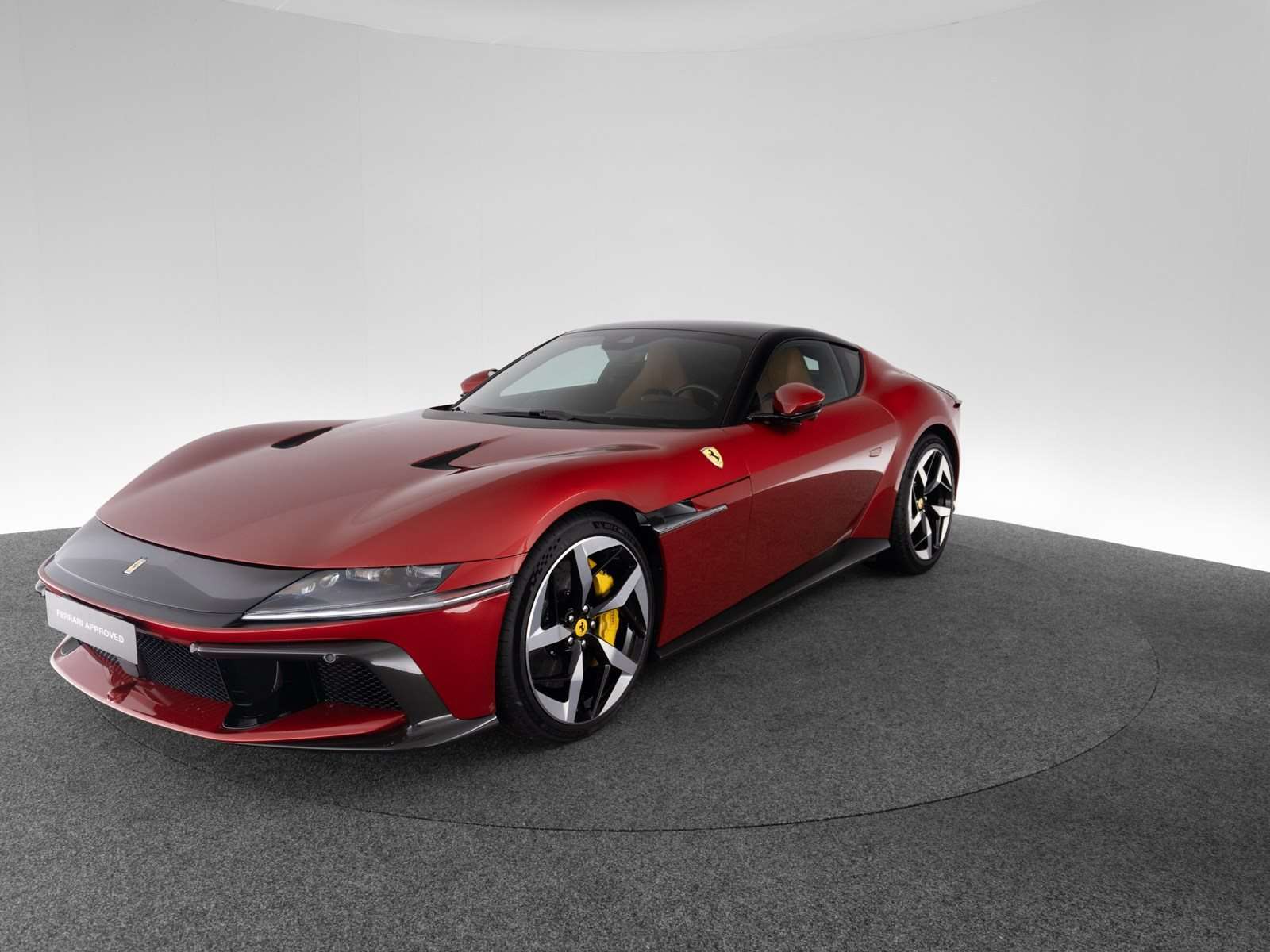 Second hand Ferrari 12cilindri 6.5