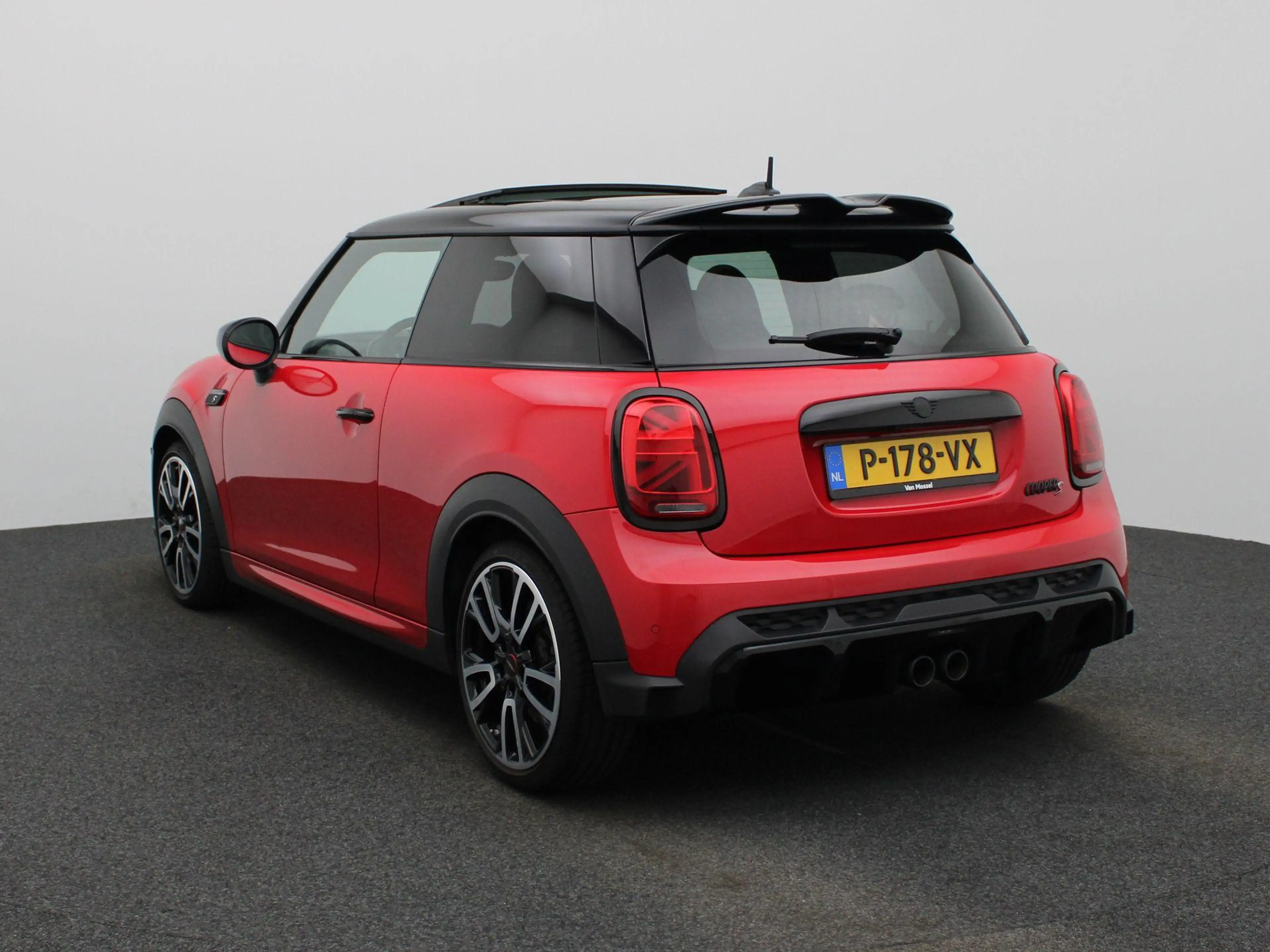 MINI Cooper S 3-Deurs 2.0 John Cooper Works | Automaat| Panorama — photo 2