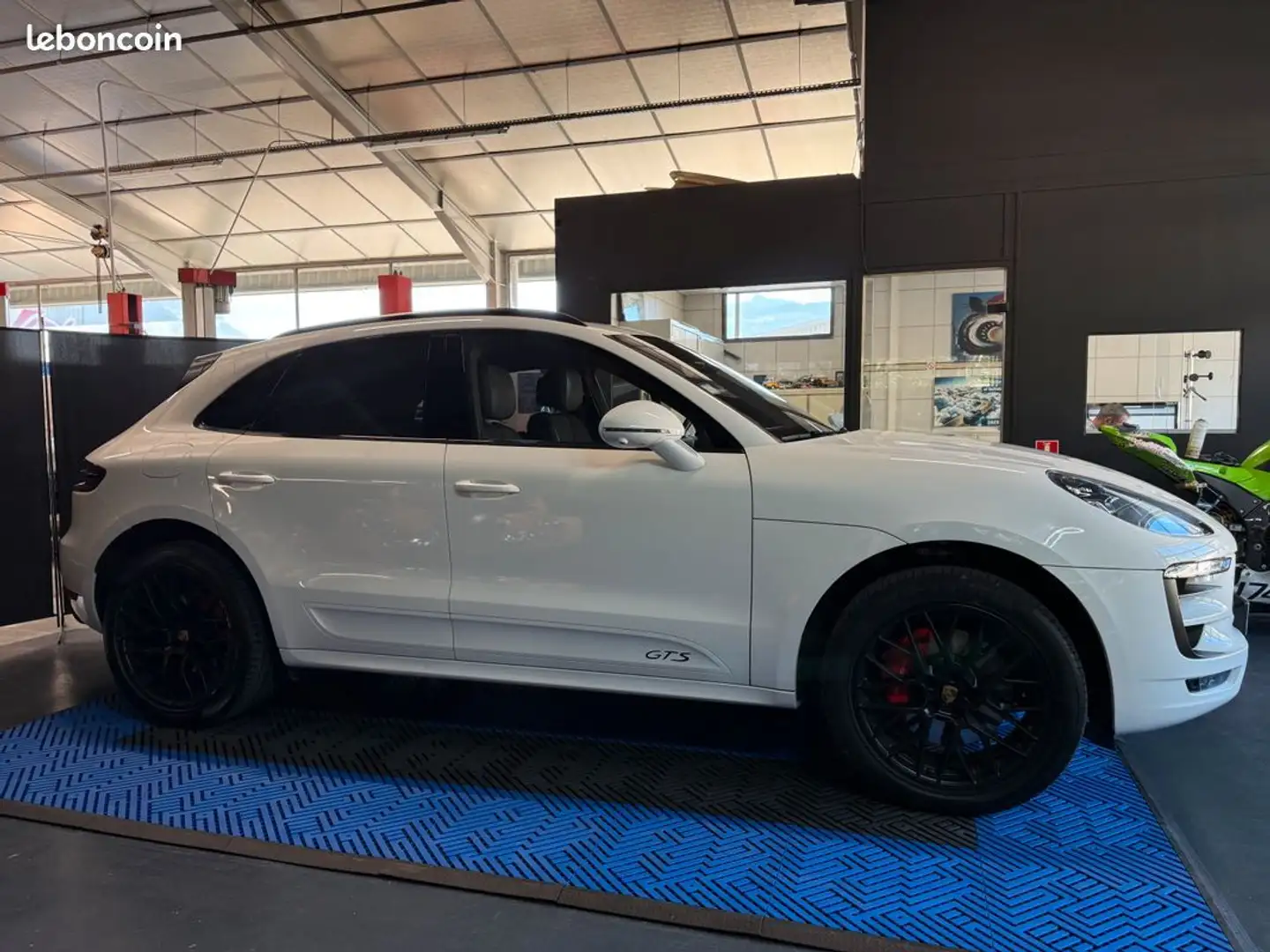 Porsche Macan GTS FULL OPTIONS OFFRE PREMIUM BY TOTO Blanc - 1