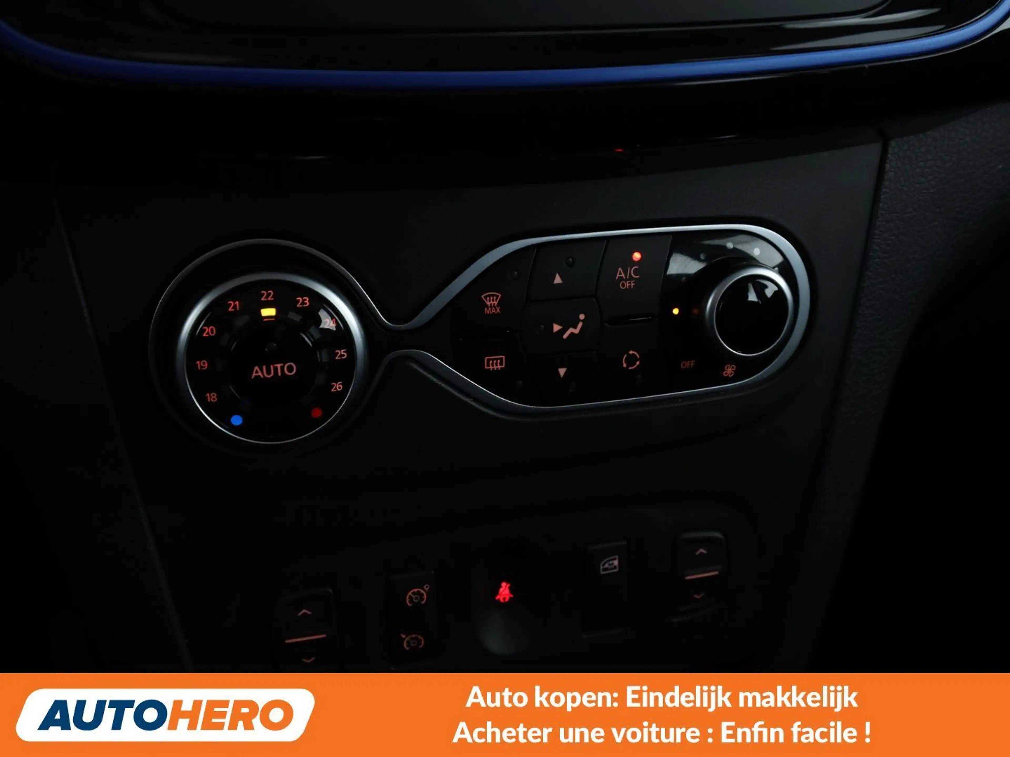 Dacia Logan 0.9 TCe 15th Anniversary — photo 13