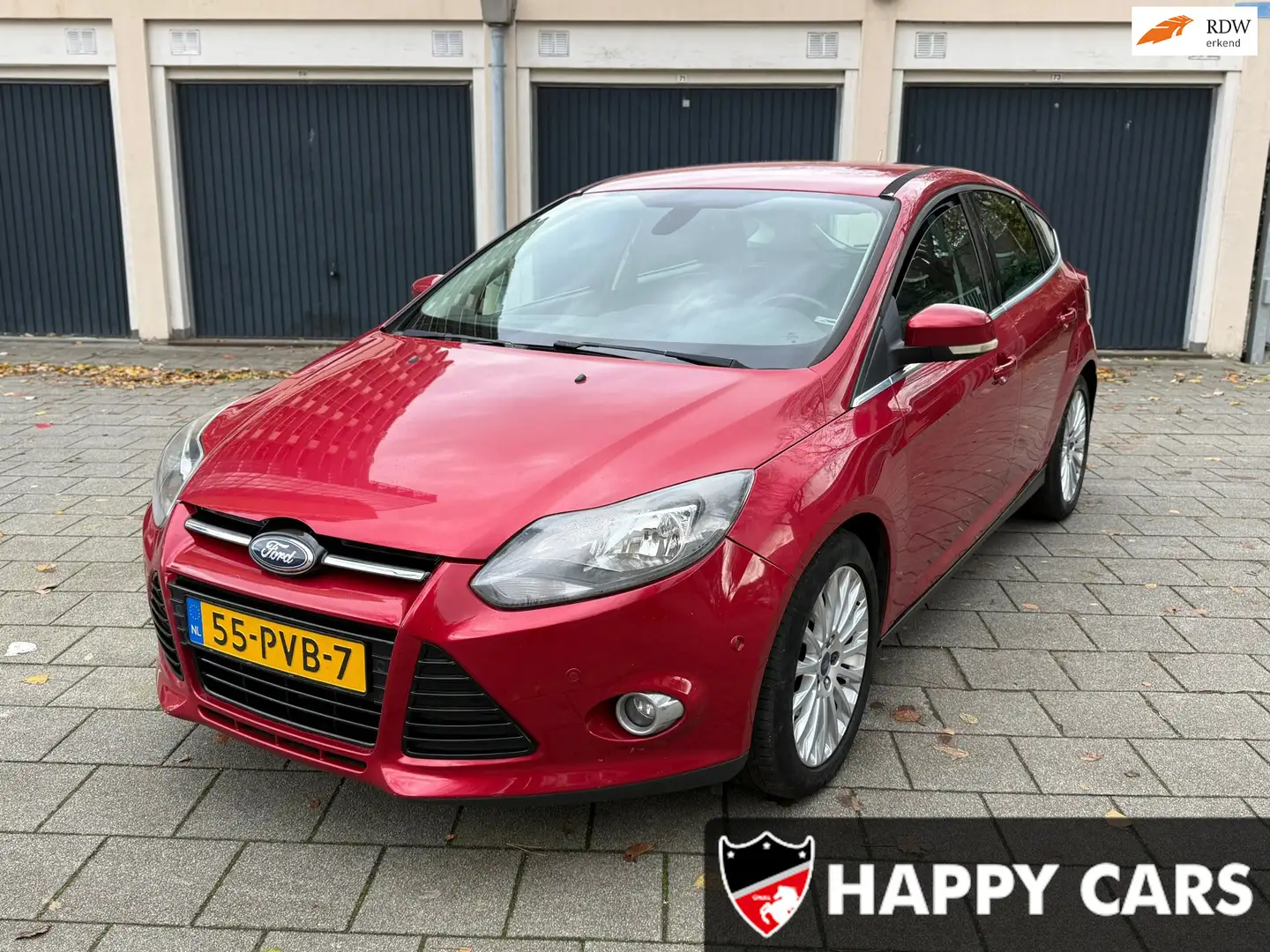 Ford Focus 1.6 EcoBoost First Edition, NIEUWE APK Rojo - 1