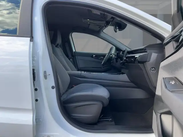 Renault Austral view 8