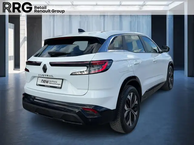 Renault Austral view 5