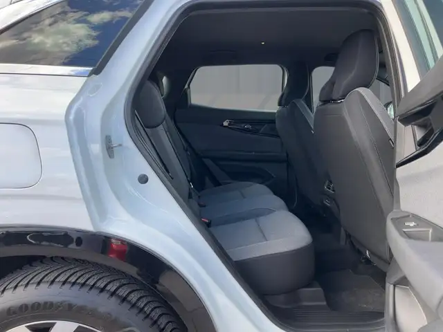 Renault Austral view 9