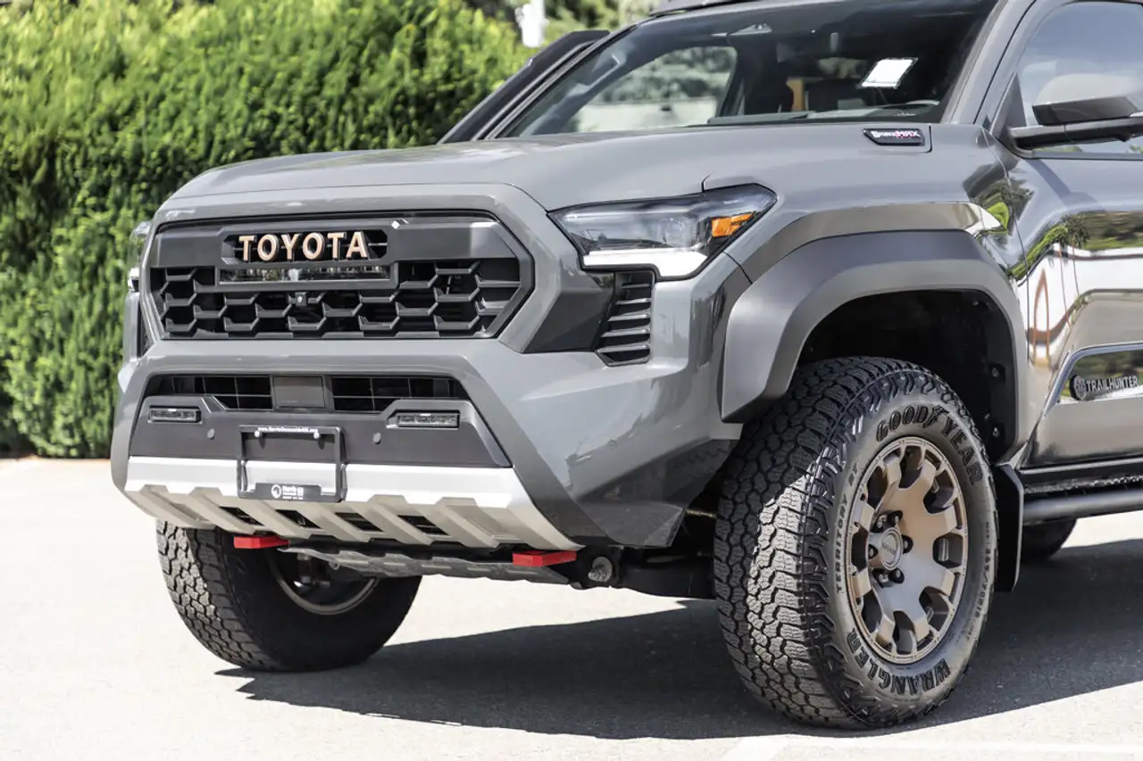 Toyota Tacoma снимка Toyota Tacoma