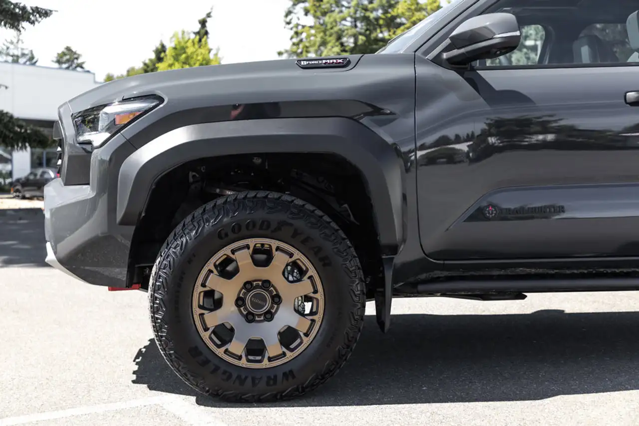 Toyota Tacoma снимка Toyota Tacoma