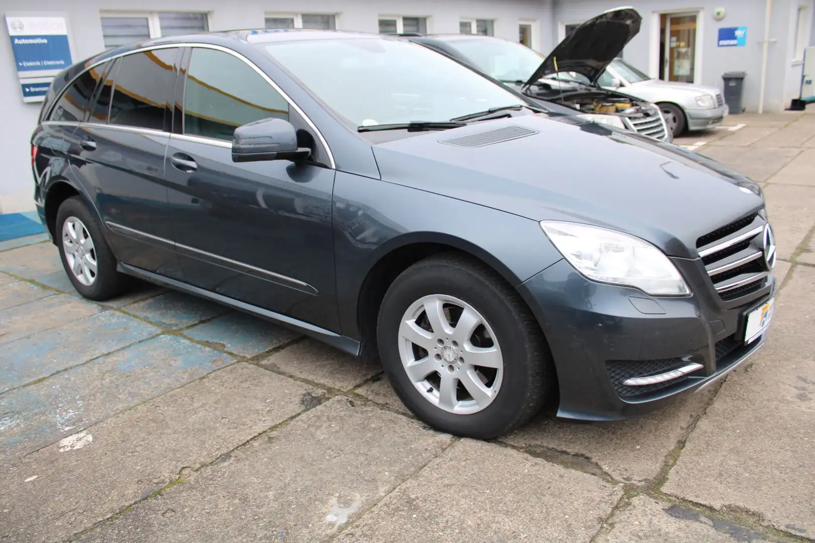 Mercedes-Benz R 300 R R 300 CDI BlueEfficiency Grau - 2