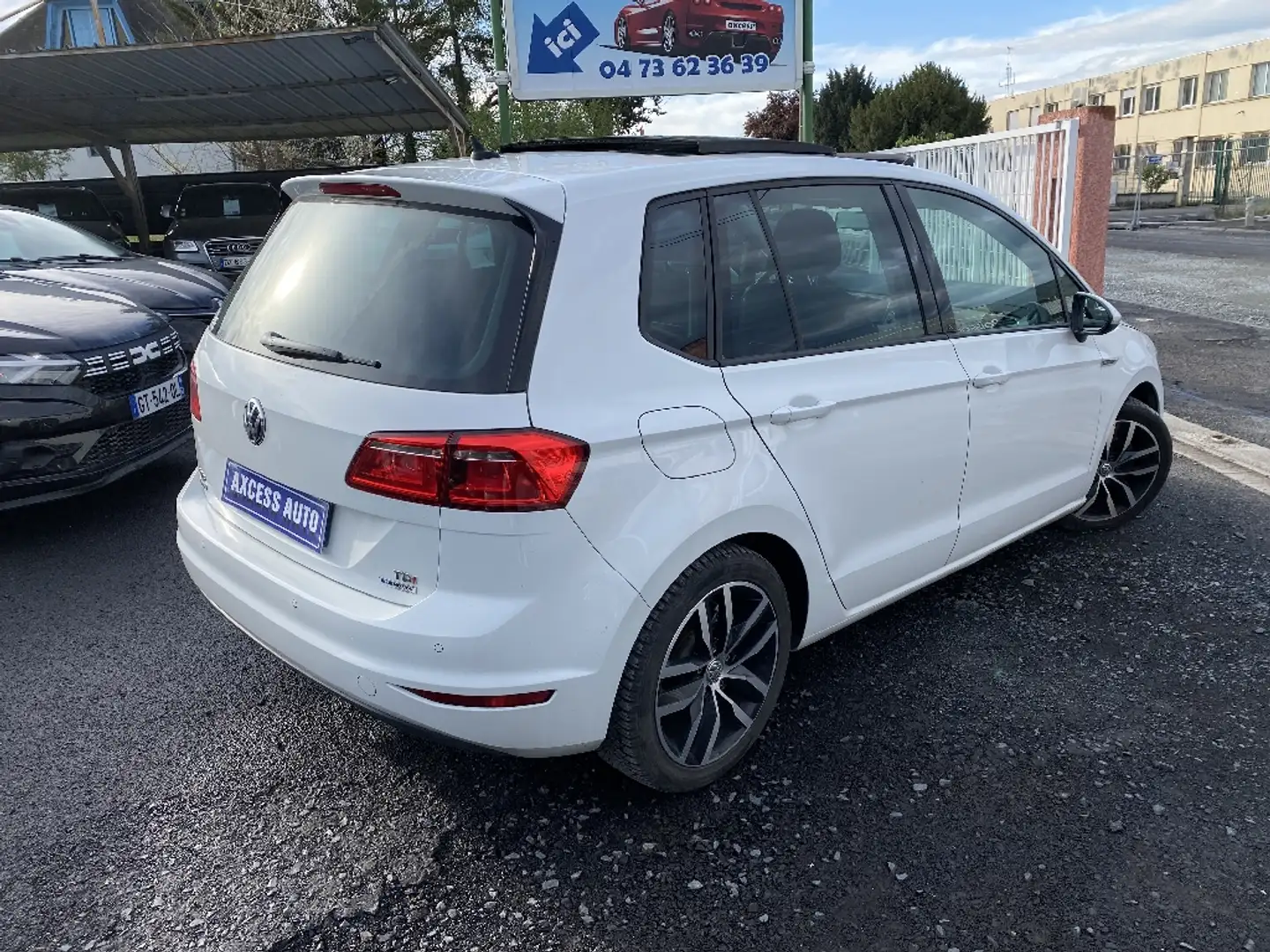 Volkswagen Golf Sportsvan 1.6 TDI 110 BlueMotion Technology Lounge - 2