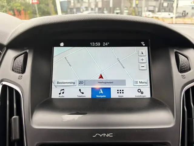 Ford Focus view 14