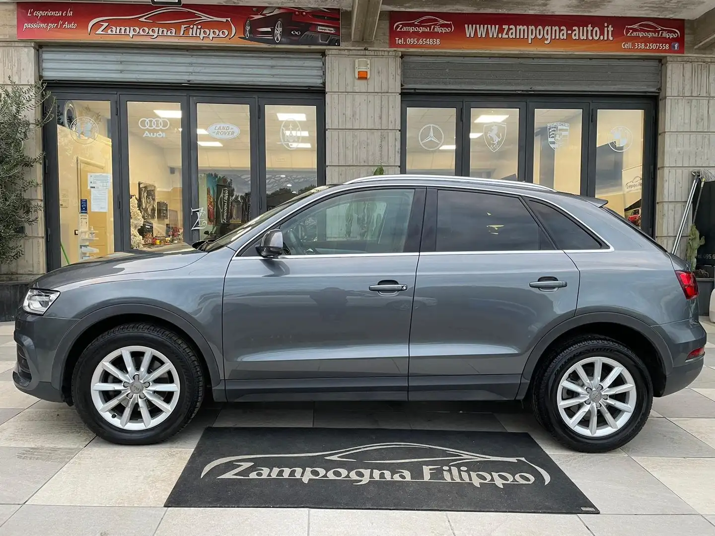 Audi Q3 Q3 2.0 tdi Design quattro 150cv Argento - 1