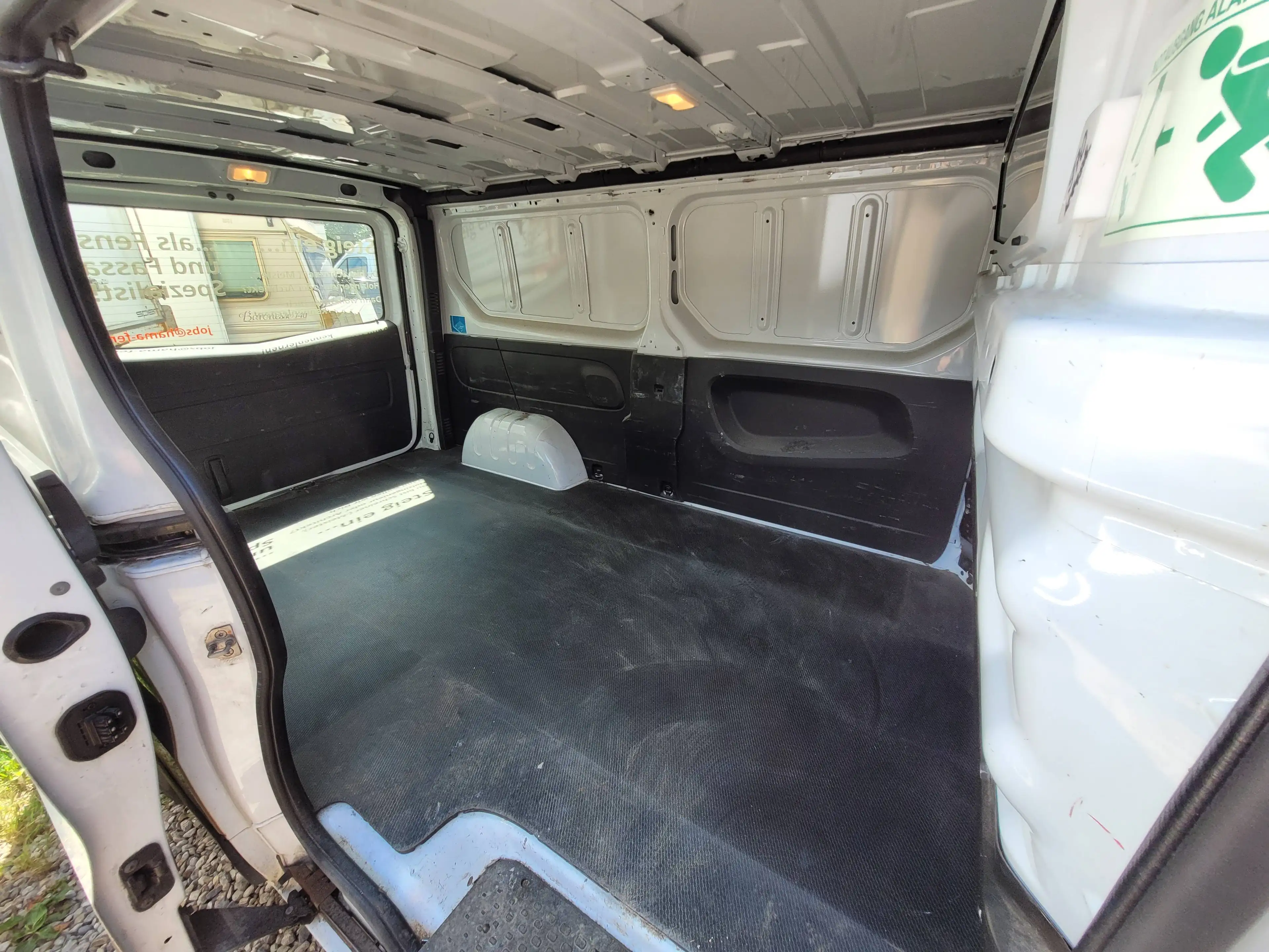 Opel Vivaro Kasten L2H1  2,9t — photo 14