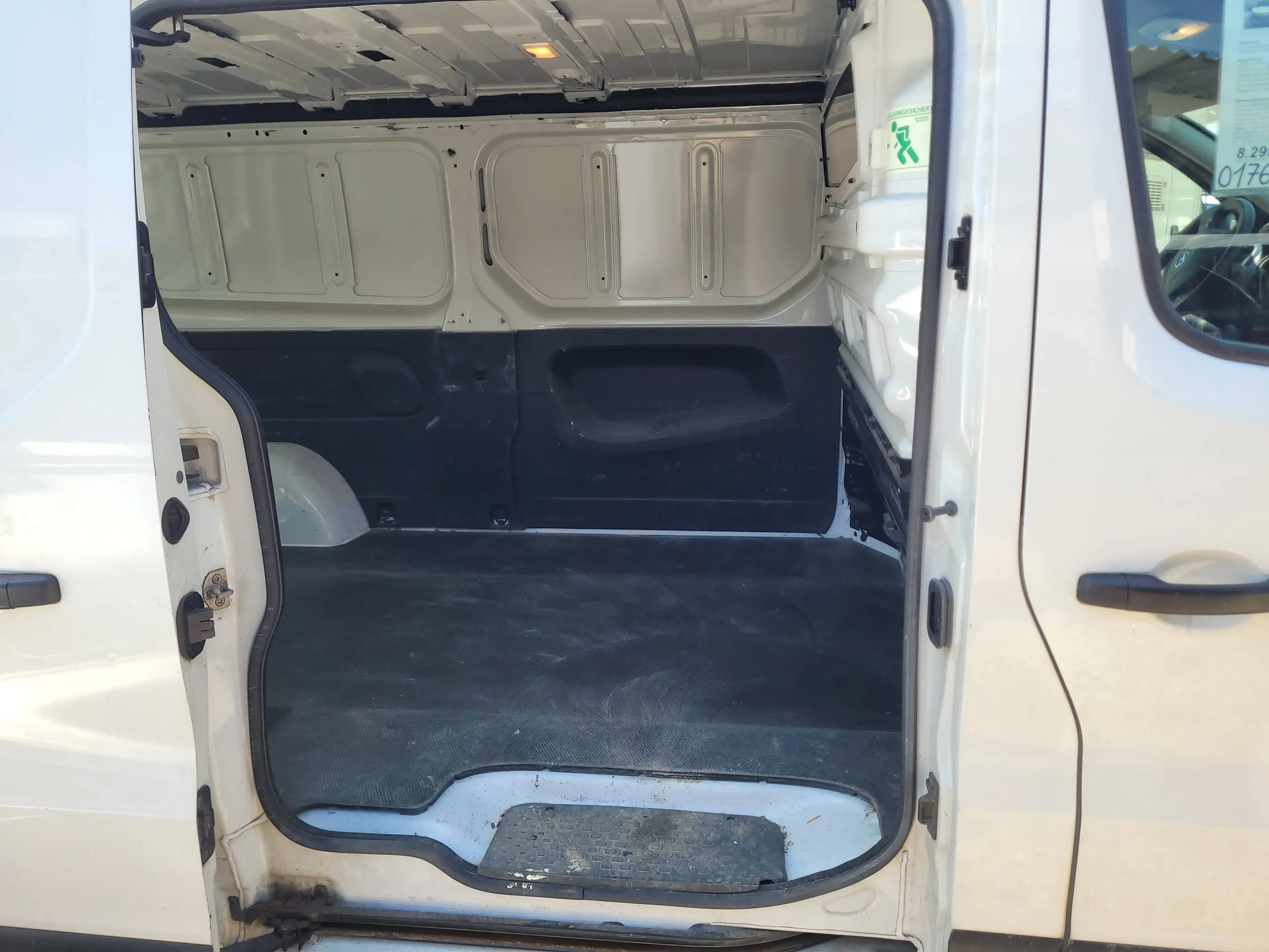 Opel Vivaro Kasten L2H1  2,9t — photo 13