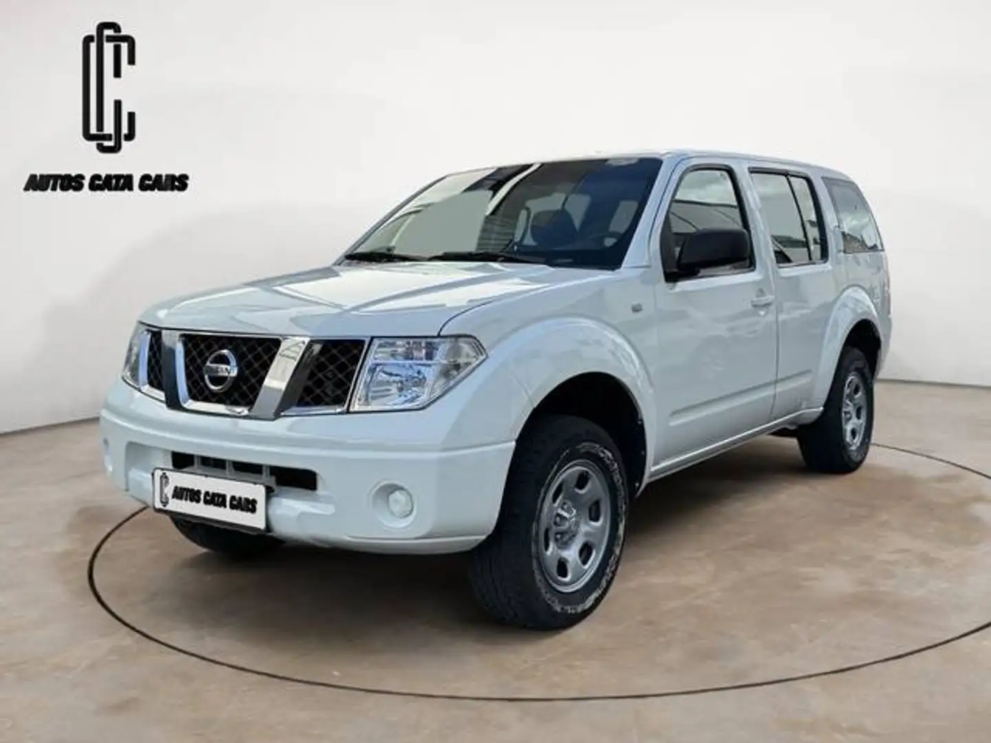 Nissan Pathfinder 2.5dCi XE 5pl. Blanco - 2