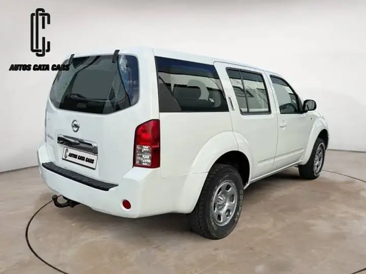 Nissan Pathfinder 2008, foto 3