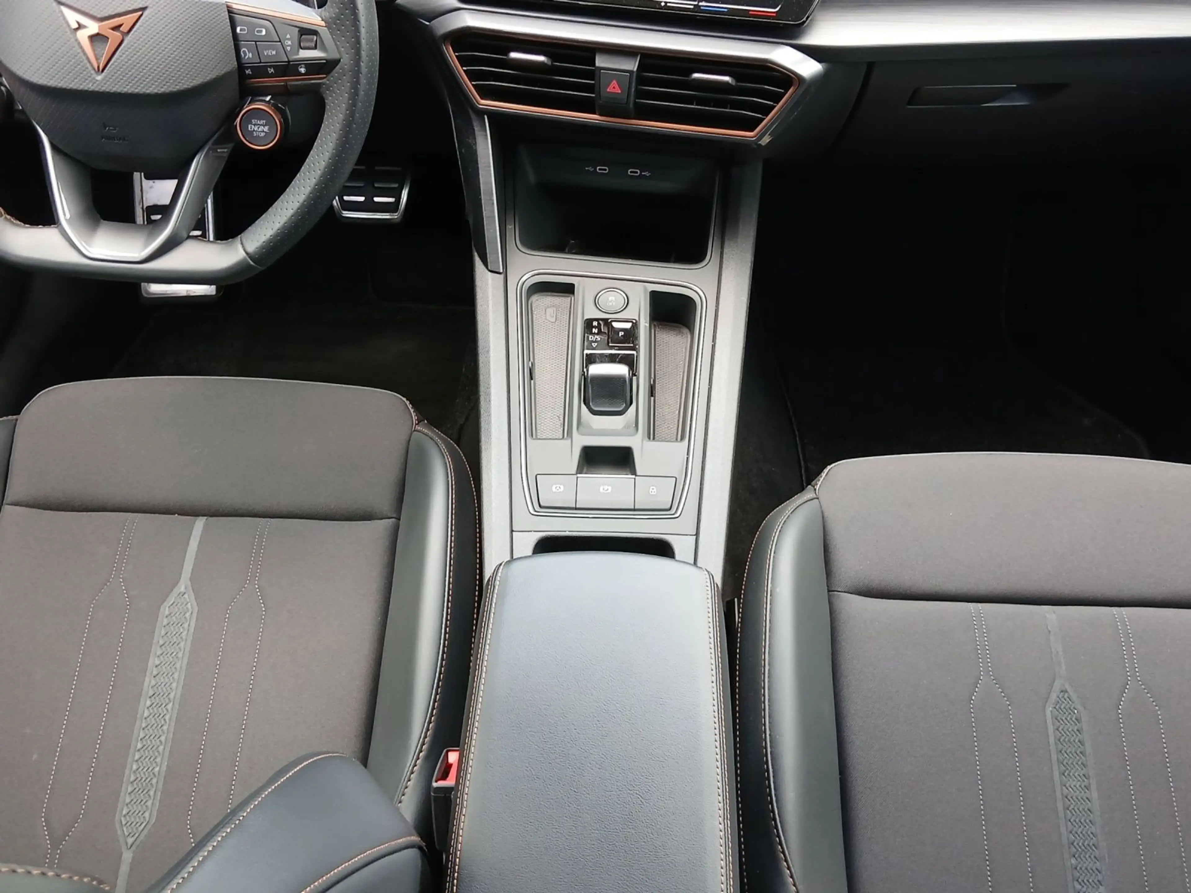 CUPRA Formentor VZ 1.4 TSI e-HYBRID*NAVI*AHK*KAM*EL.HE — photo 11