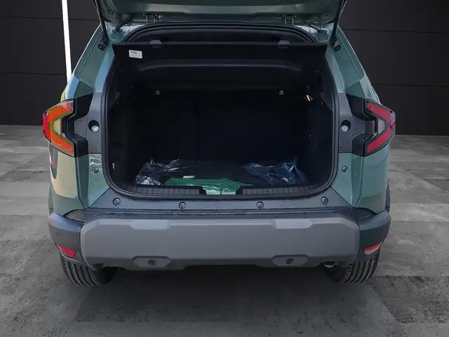 Dacia Duster view 8