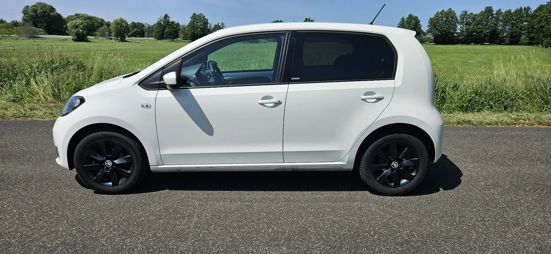 Skoda Citigo 1.0 MPI 44kW CLEVER Green tec Bremsen NEU Weiß - 2