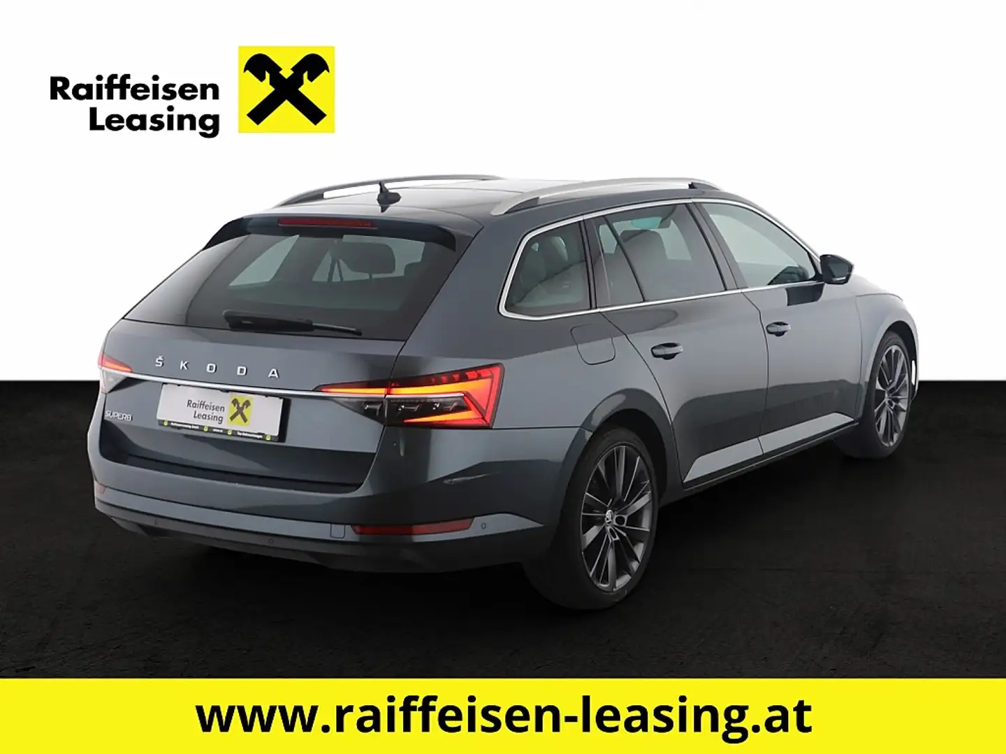 Skoda Superb Kombi 2,0 TDI Style DSG Grau - 2