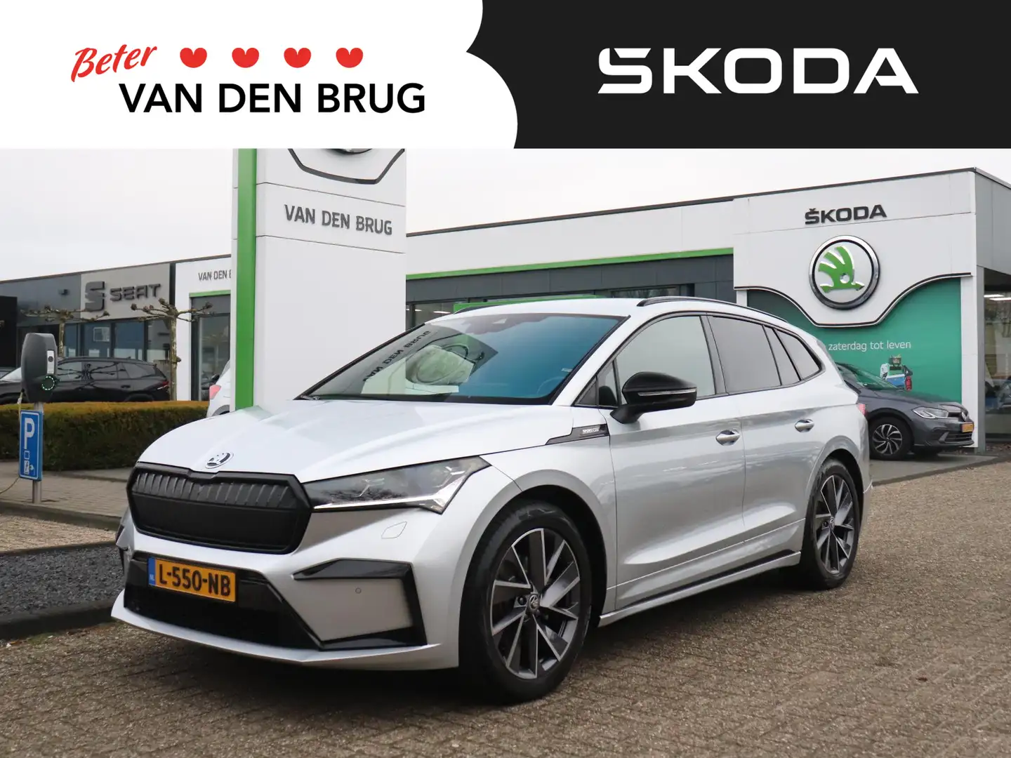 Skoda Enyaq iV 60 Sportline | Trekhaak | Stoelverwarming voor Gris - 1