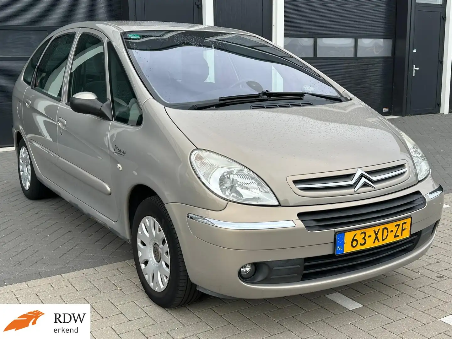 Citroen Xsara Picasso 1.6i-16V/AIRCO/APK/NAP/INRUILKOOPJE Beige - 1