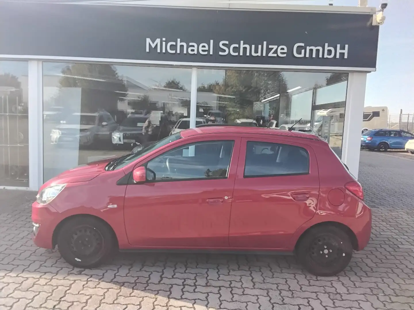 Mitsubishi Space Star Diamant 1.0 MIVEC 5-Gang Rouge - 1