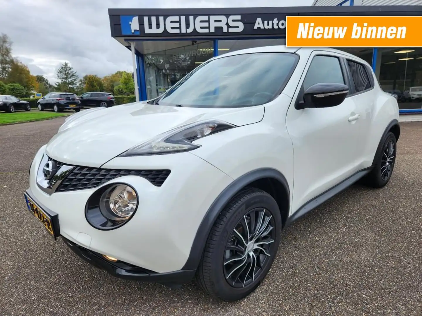 Nissan Juke 1.2 DIG-T Connect Ed. Navi, Trekhaak, Clima, Camer Wit - 1