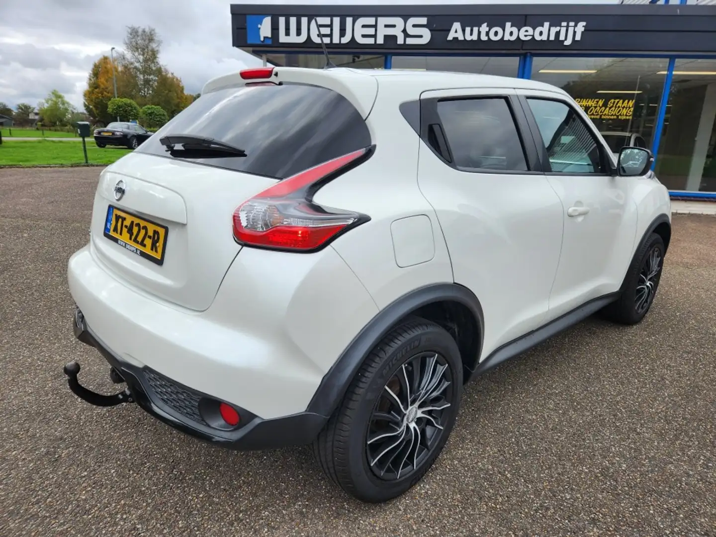 Nissan Juke 1.2 DIG-T Connect Ed. Navi, Trekhaak, Clima, Camer Wit - 2