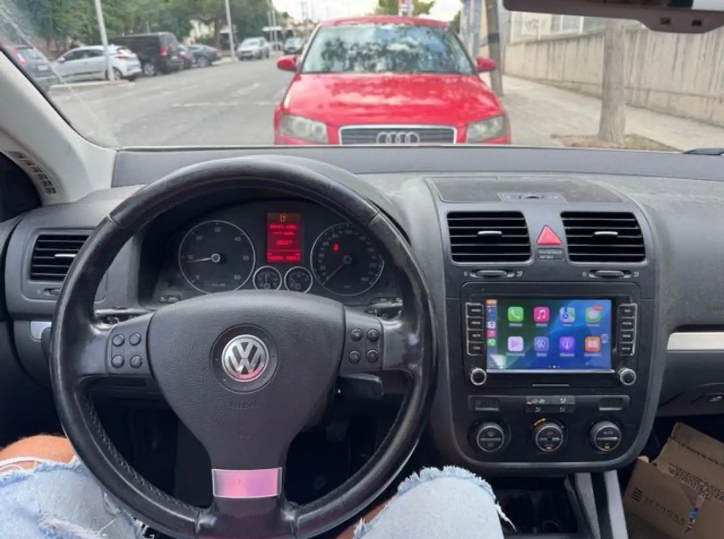 Volkswagen Jetta 1.9TDI Highline - 2