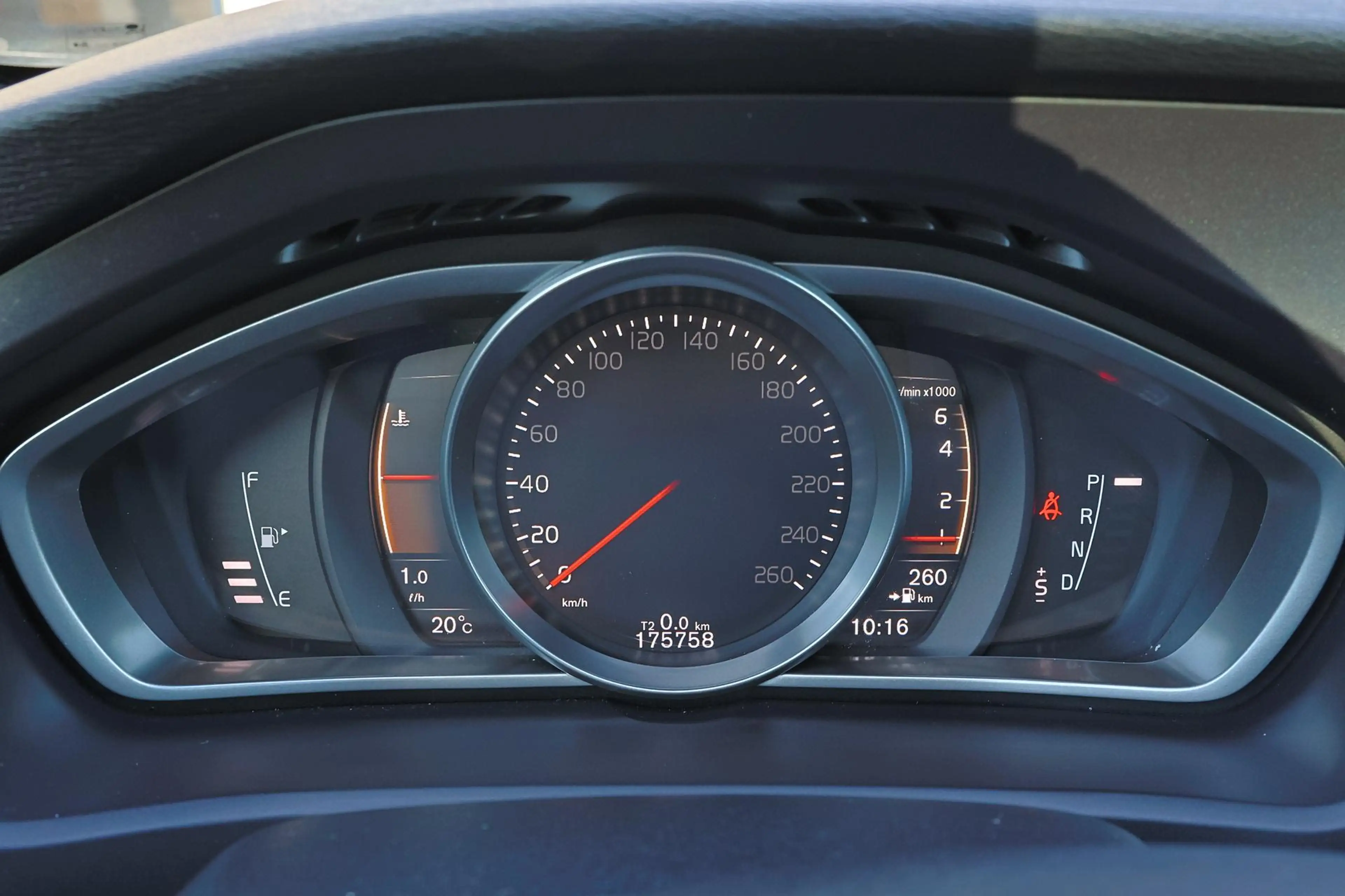 Volvo V40 Cross Country T3 Polar Plus Luxury - Panoramadak - Leder - DAB - — photo 13