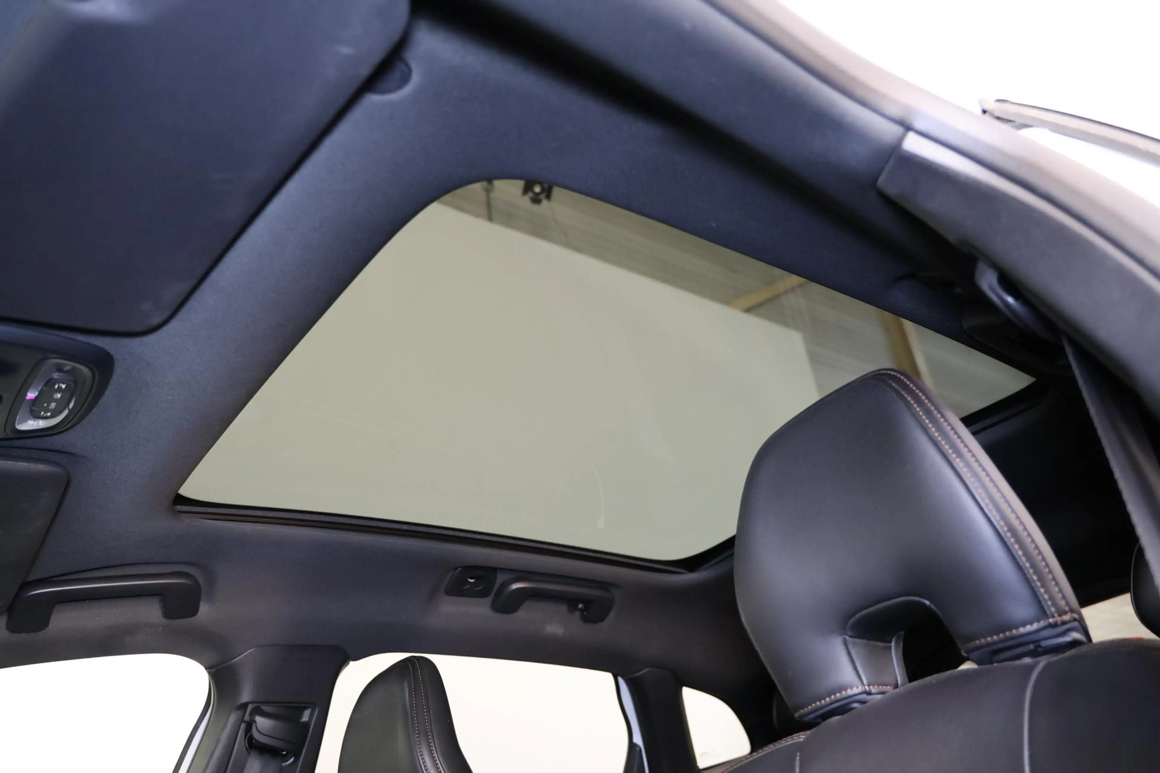 Volvo V40 Cross Country T3 Polar Plus Luxury - Panoramadak - Leder - DAB - — photo 6