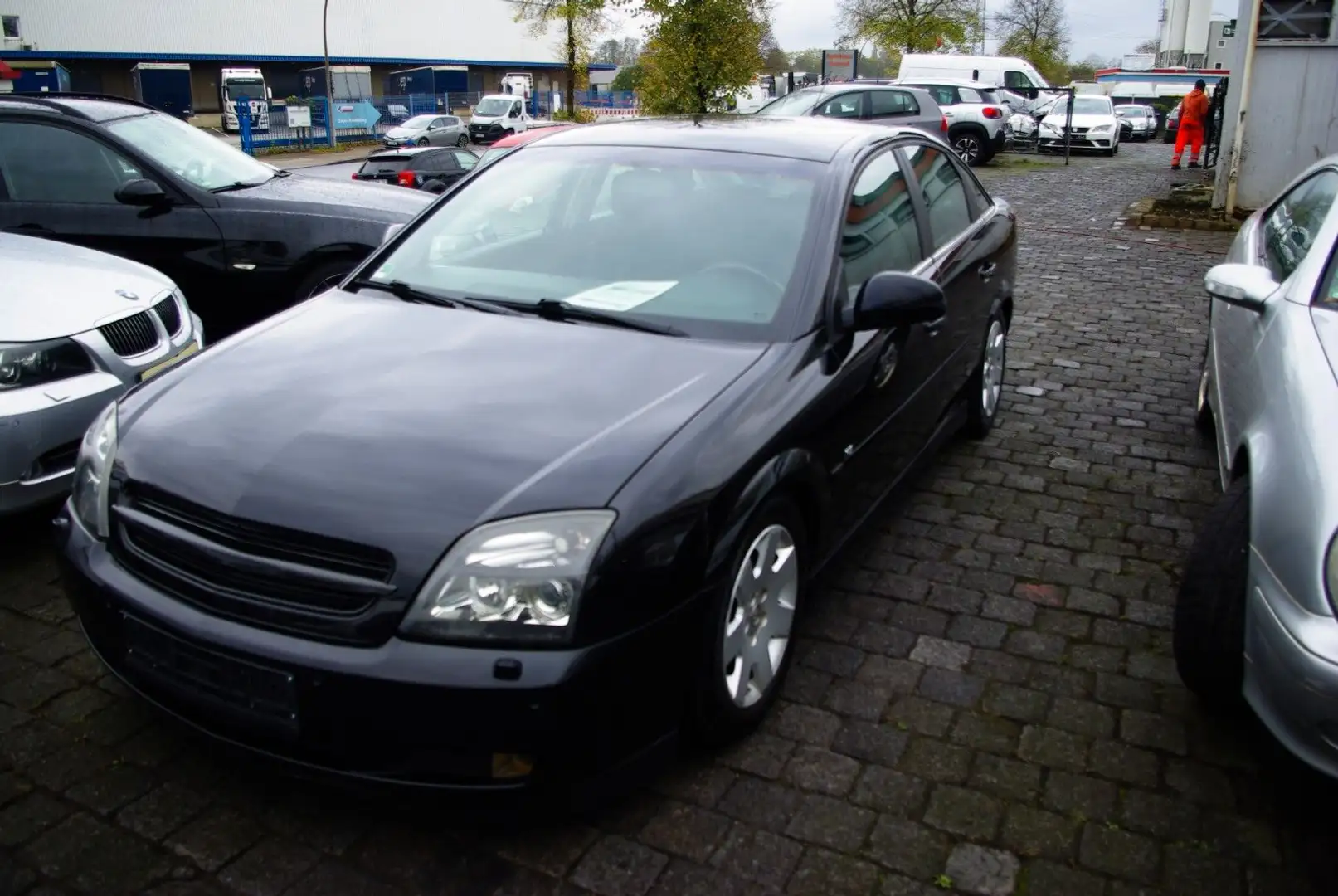 Opel Vectra GTS 3.2 V6 OPC Automatik LPG Schwarz - 2