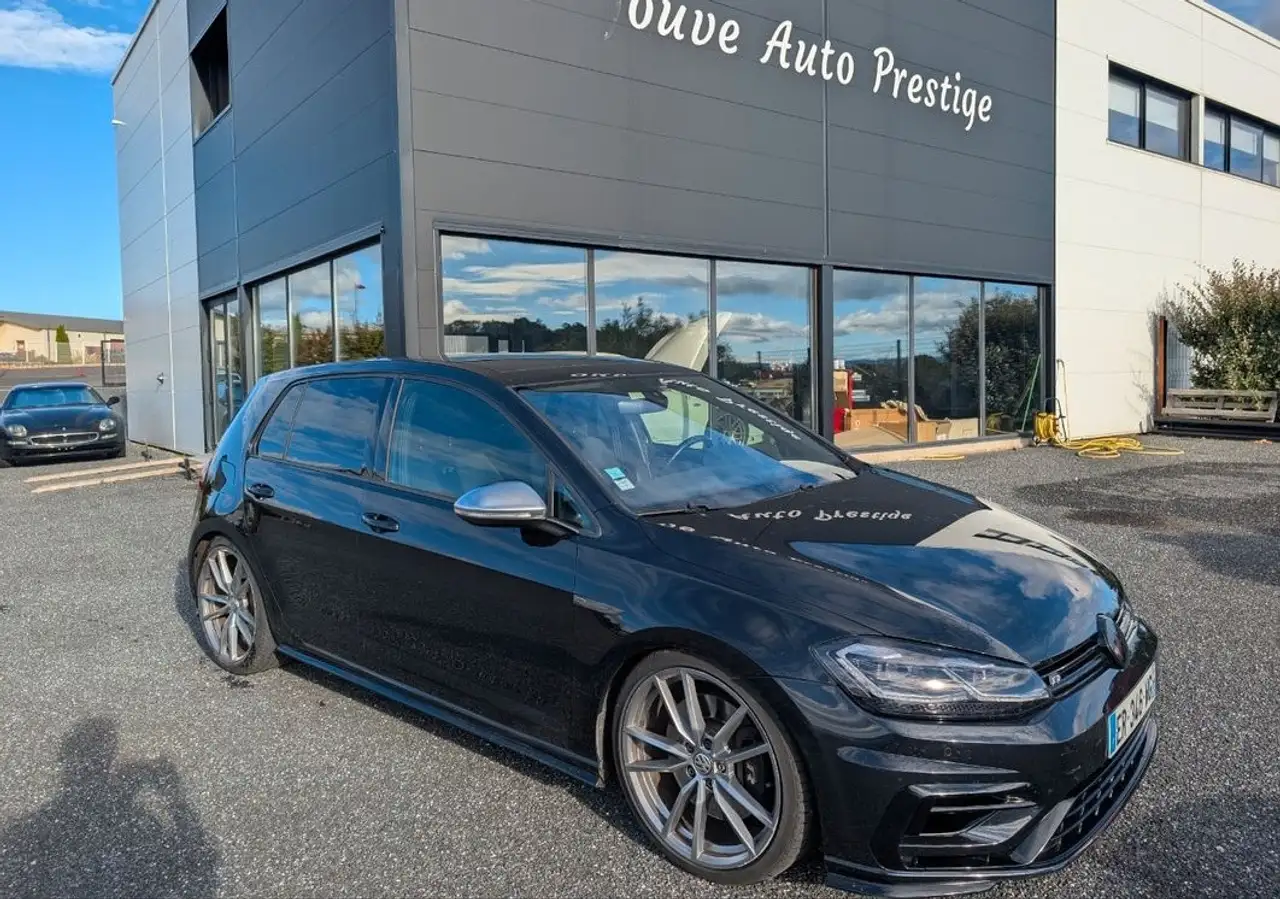 Volkswagen Golf R