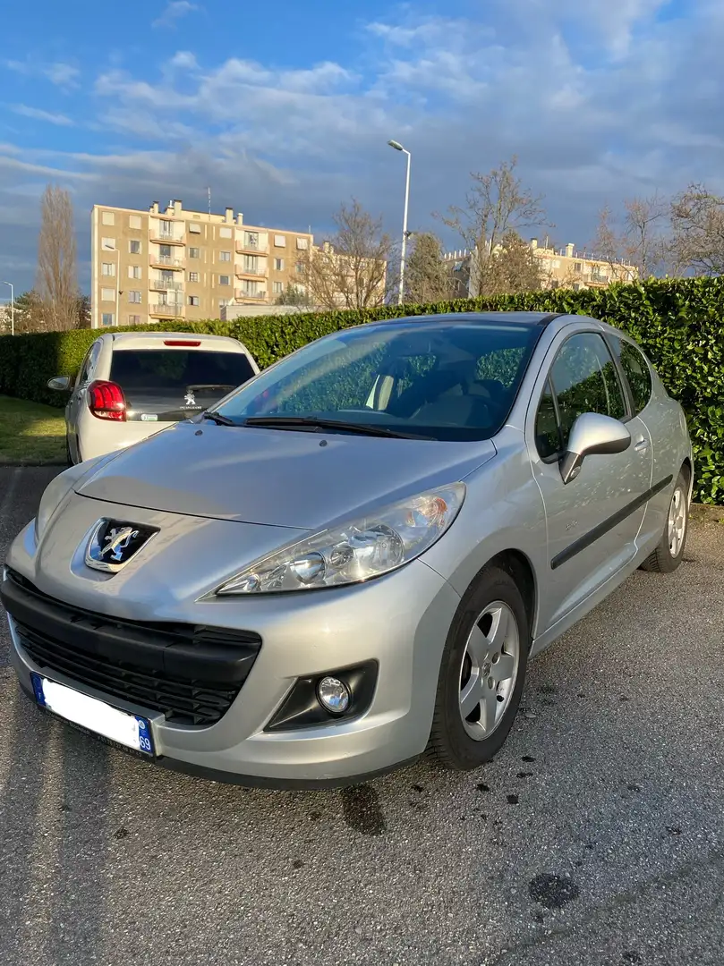 Peugeot 207 1.4 VTi 95ch Active - 1