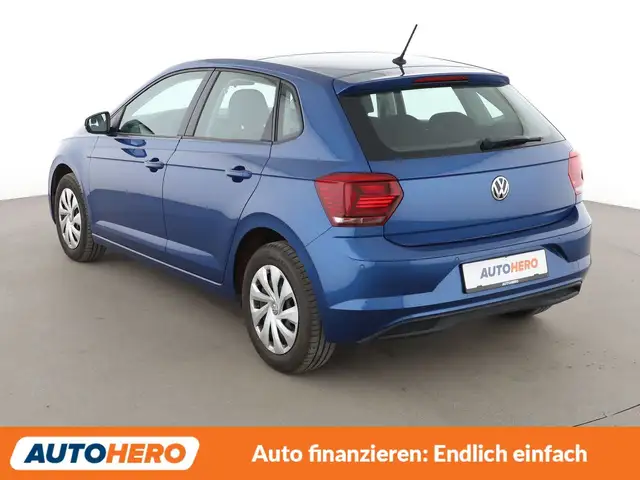 Volkswagen Polo view 4
