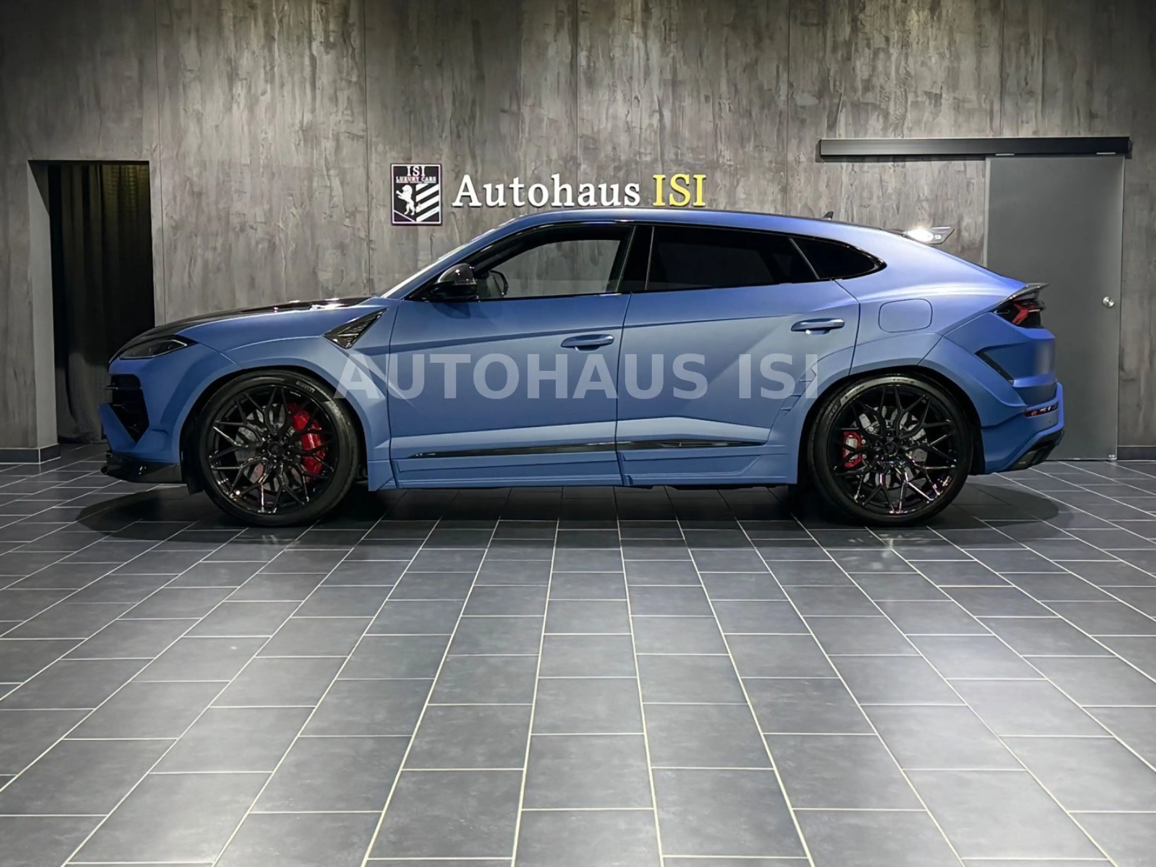 Lamborghini Urus SE NOVITEC ESTESO WIDEBODY,CARBON,B&O,23" — photo 11