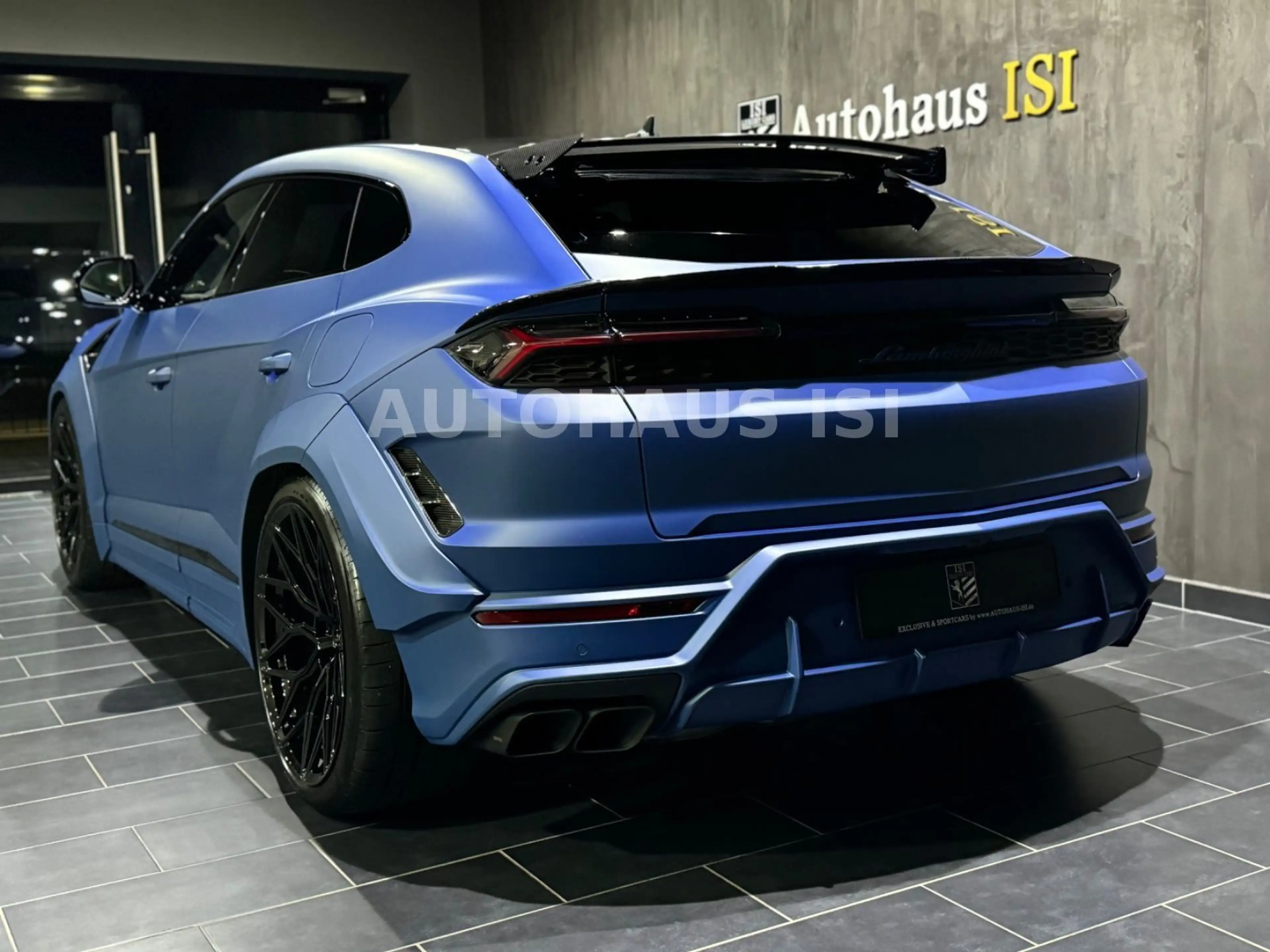 Lamborghini Urus SE NOVITEC ESTESO WIDEBODY,CARBON,B&O,23" — photo 13