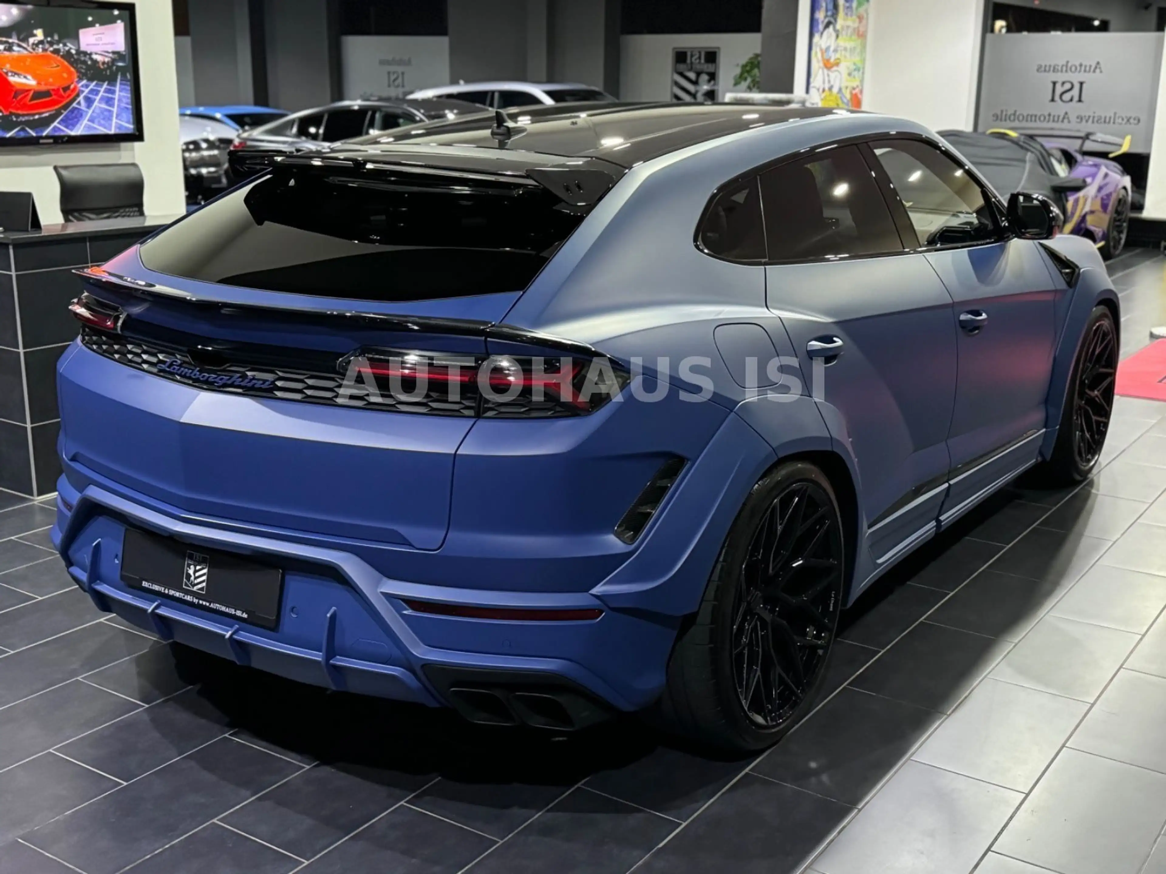 Lamborghini Urus SE NOVITEC ESTESO WIDEBODY,CARBON,B&O,23" — photo 6