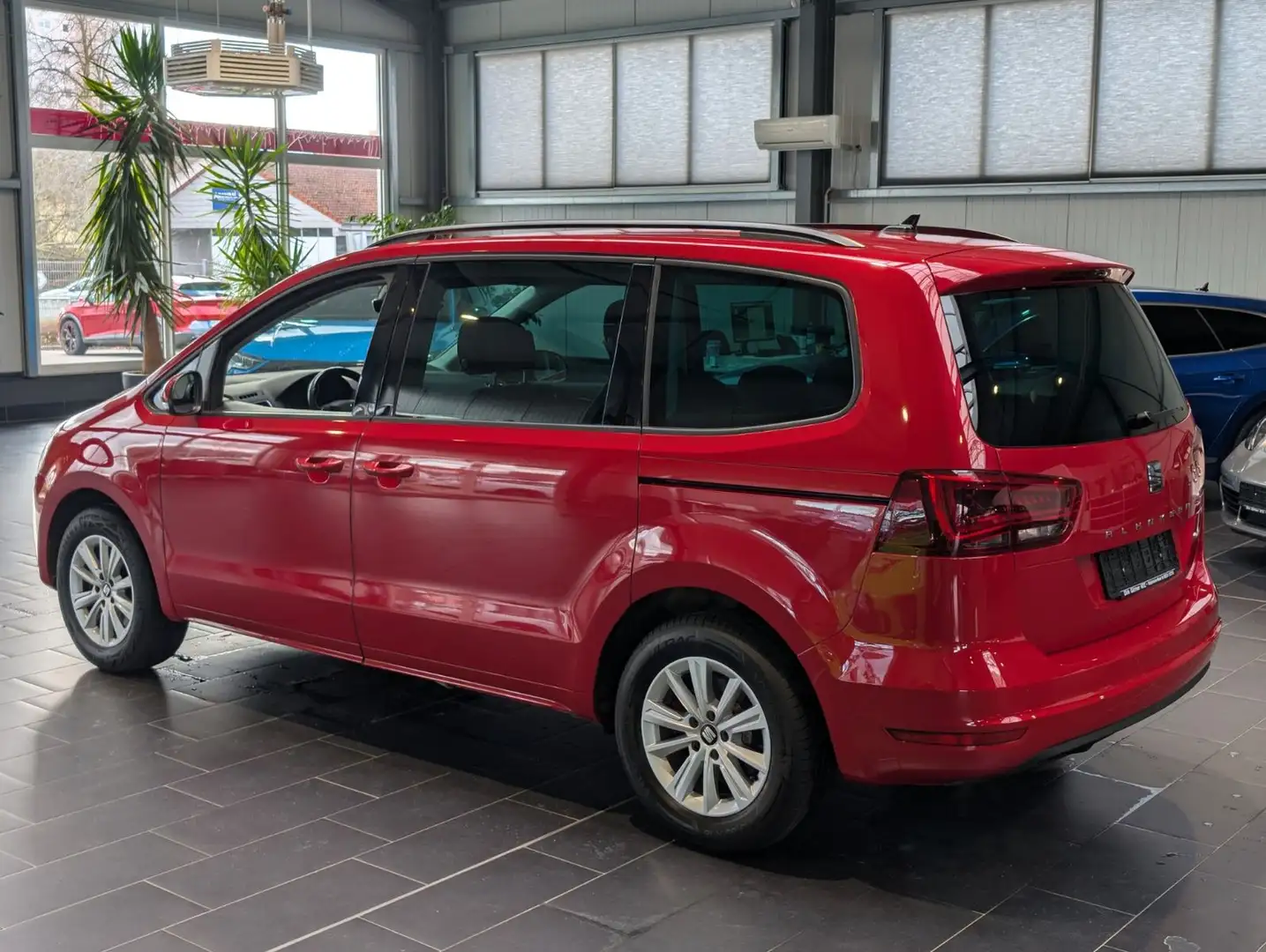 SEAT Alhambra 1.4 TSI S&S OPF STYLE 8-fach 1.Hand Rojo - 2