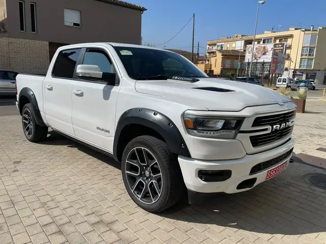 Dodge DODGE Ram 1500 Todoterreno  Automático de 4 Puert