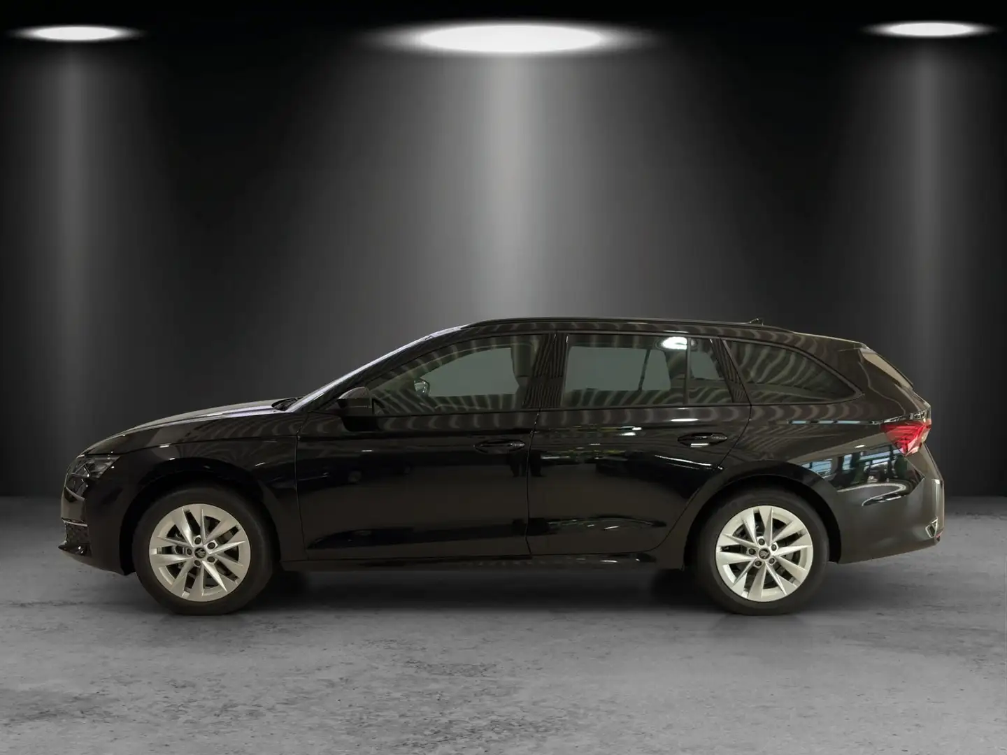 Skoda Octavia Combi Selection 1,5 TSI mHEV 110 kW DSG Schwarz - 2