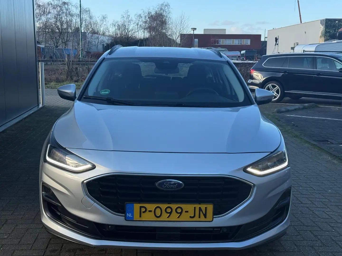 Ford Focus Wagon 1.0 EcoBoost Hybrid Connected APK 28 INCL 12 Gris - 2