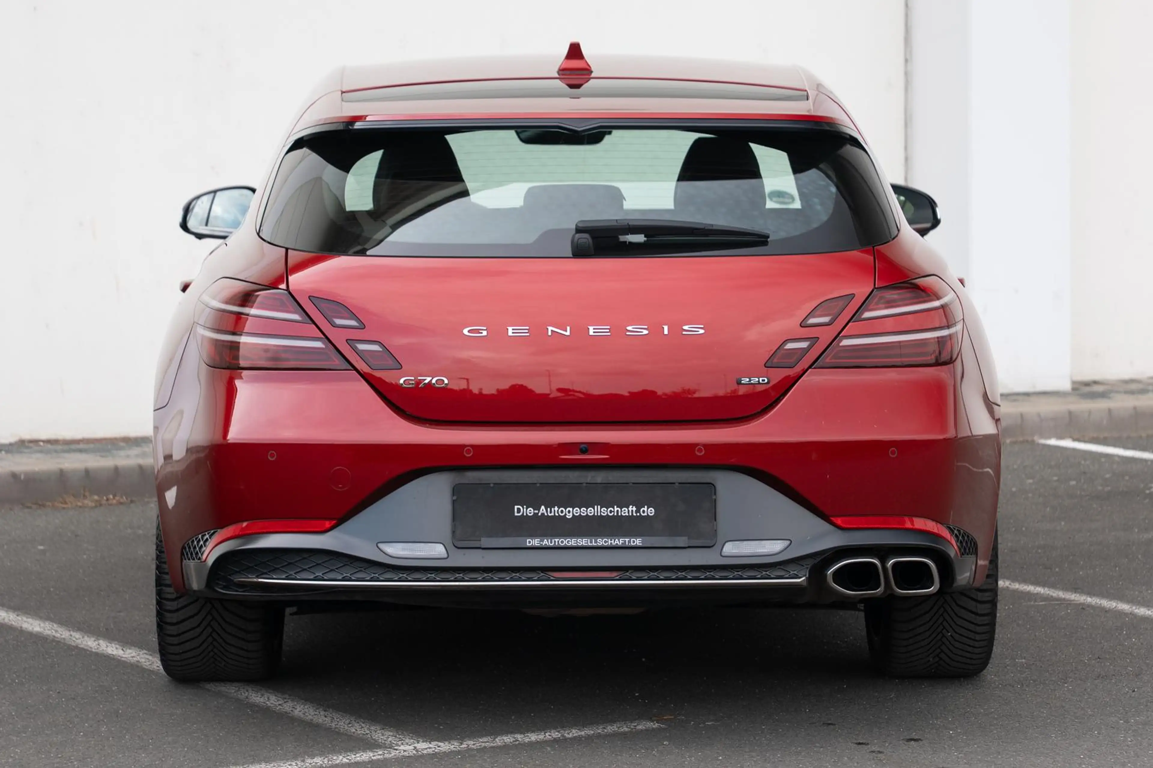 Genesis G70 Shooting Brake 2.2 CRDi Sport*LED*NAVI*HUD* — photo 8