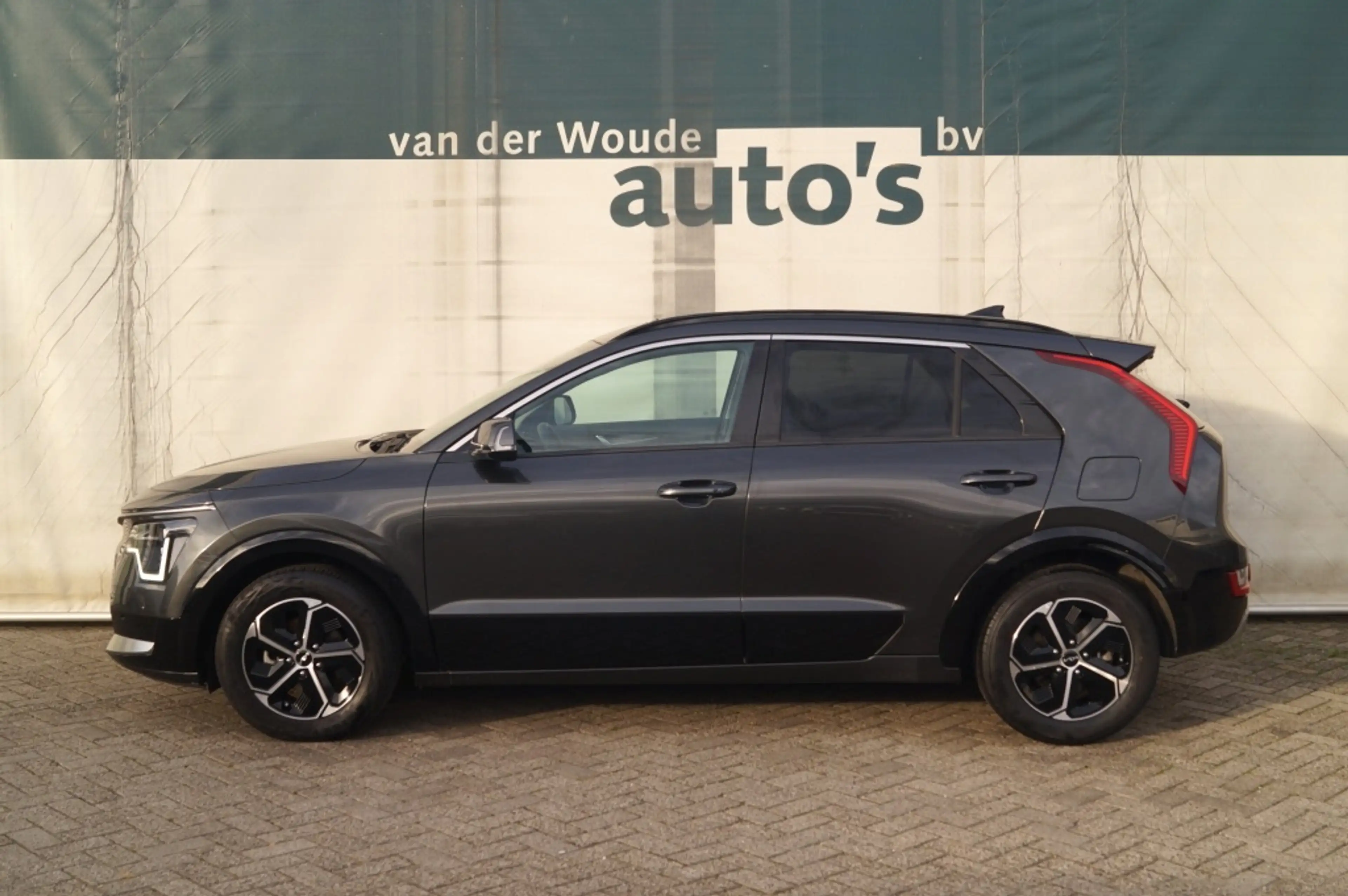 Kia Niro 1.6 GDi Hybrid DynamicPlusLine -LEER-S.DAK-ECC-CAM