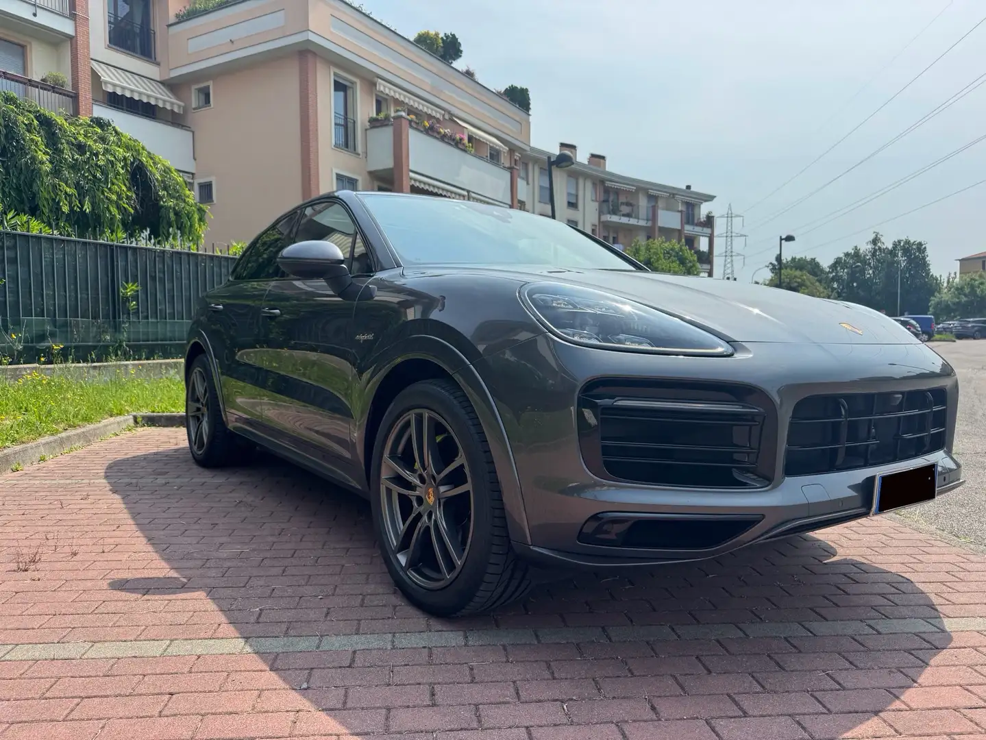 Porsche Cayenne Coupe 3.0 e-hybrid 5p.ti tiptronic Szürke - 1