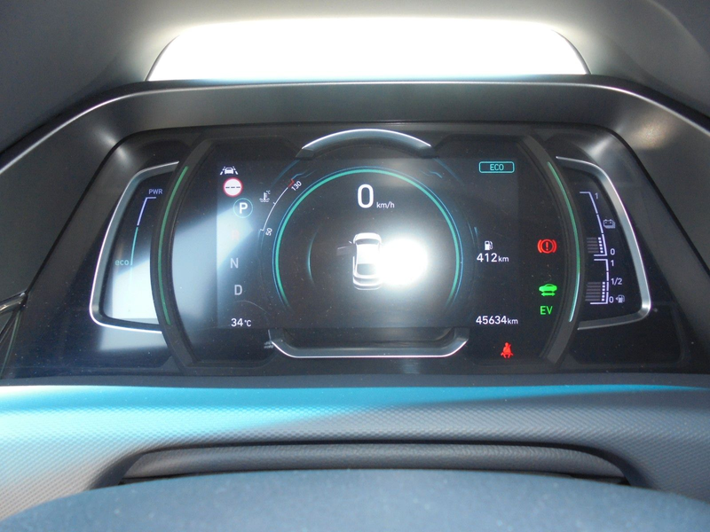 Hyundai IONIQ Premium Hybrid AHK FACELIFT — photo 15