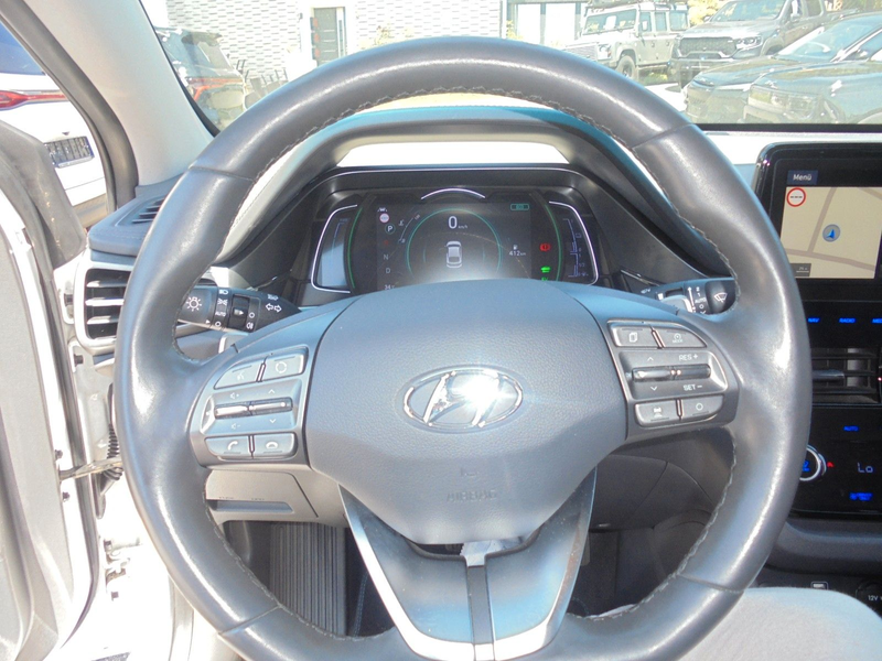Hyundai IONIQ Premium Hybrid AHK FACELIFT — photo 14
