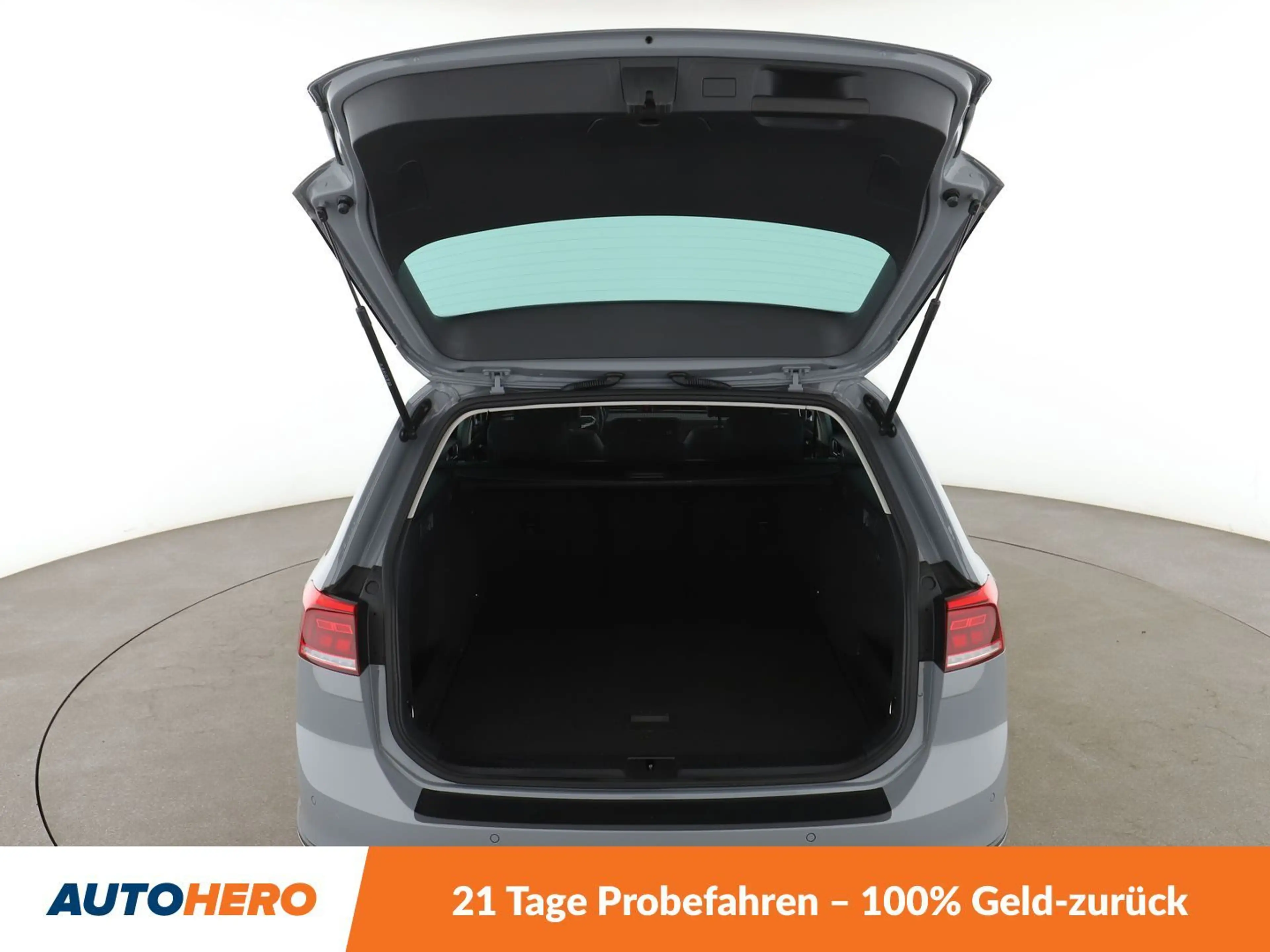 Volkswagen Passat Alltrack 2.0 TDI 4Motion Aut.*NAVI*LED* — photo 11